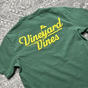 Vineyard Vines Masters Golf Flag Stick Short Sleeve T-Shirt Men’s XS Green